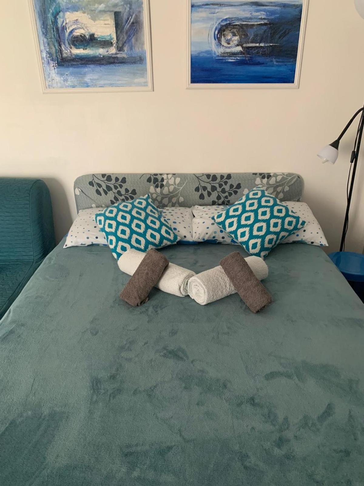 Welcome In The Cozy Blue Nest Pedestrian Menton Ngoại thất bức ảnh